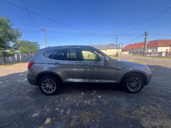 BMW - 6
