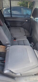 Volkswagen Touran - 6