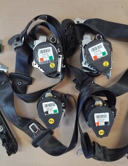 airbagy, bezpečnostné pásy Golf 6 - 6