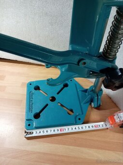 PREDAM stojan na vŕtačku Black Decker - 6