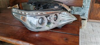 Predne svetla Bmw e60_61 - 6