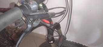 Predám horsky bicykel kross level 3.0- 27,5" kolesa. Servis - 6