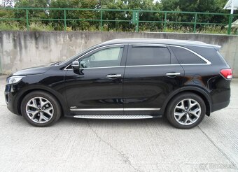 Kia Sorento 2.2 CRDi 4x4 147kW automat,ťažné,360°kamera,pano - 6