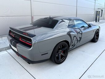 Dodge Challenger SRT Hellcat 6.2 V8 – 717 P - 6