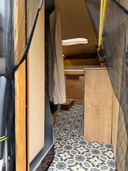 Obytná dodávka Iveco Daily - 6