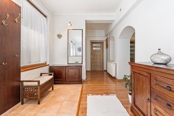 Rodinný dom s vidieckým štýlom na predaj v obci Tomášikovo - 6