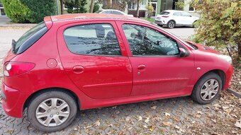Predám Peugeot 206+, rok výroby 2009 - 6