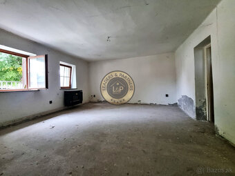 PREDAJ rodinný dom Ásvanyráró - 6