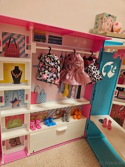 Barbie šatník - 6