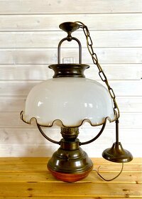 Stará krásná mohutná lampa ve stylu petrolejky - 6