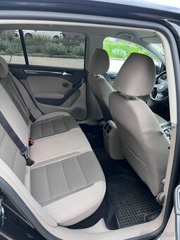 Volkswagen Golf VI - 6