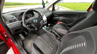 Fiat Grande Punto - 6