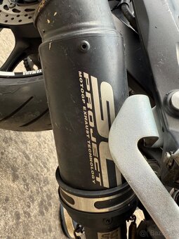 Yamaha XJ6 - 6