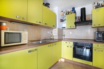 PREDAJ: veľký 3 izbový byt, staršia Novostavba, Nová Rožňavs - 6