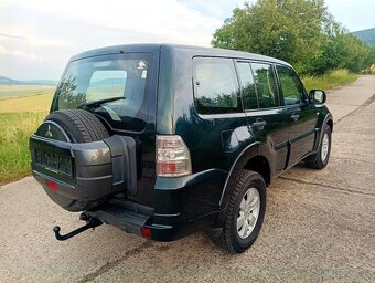 Mitsubishi Pajero 3.2DI-D M/T MODEL 2012 - 6