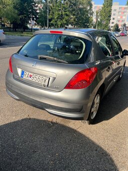 Peugeot 207 1,4i 54kw - 6