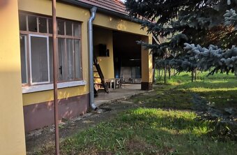 Na predaj vidiecky dom s veľkým pozemkom v Jasovej. - 6