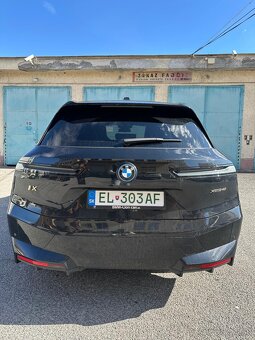 Predam BMW ix40 - 6