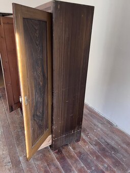 Skrina z masivu - zachovala - 6