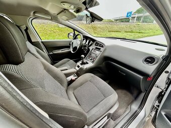 Peugeot 5008 - 6
