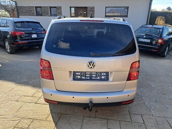 Touran 1.6 mpi 7 miest benzín - 6
