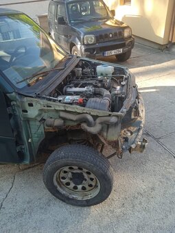 SUZUKI JIMNY 1,3 - 6