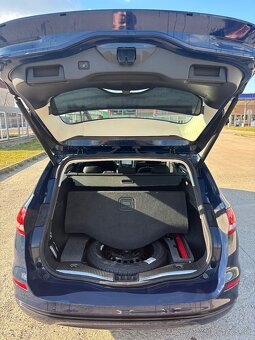 Ford Mondeo Combi 1.5 benzin - 6