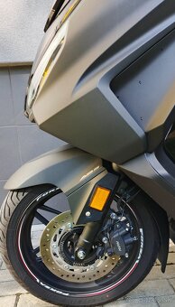 Honda Forza 350 - 6