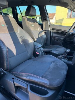 Škoda Octavia Combi 2.0 TDI 125 kW RS DSG 2012 - 6