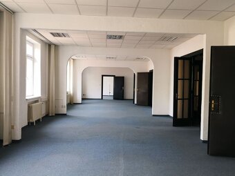 Kancelárske priestory v historickej budove centre Bratislavy - 6