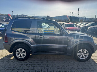 Mitsubishi Pajero 3.2 DI-D Dakar A/T AKONTACIA OD 0% - 6