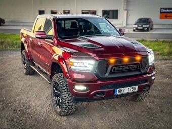 Dodge Ram Laramie 2019 - 6