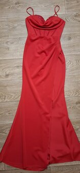Červené spoločenské šaty - 6