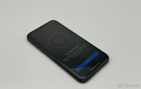 Apple iPhone XR 64GB Black 100% Zdravie Batérie Používaný - 6