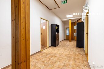 NA PRENÁJOM KANCELÁRSKE PRIESTORY V CENTRE MESTA - 6