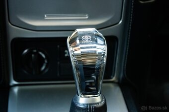 Toyota Land Cruiser 2.8 D-4D 204 Comfort A/T 4x4 - 6