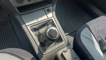 Predám Opel Vectra benzín - 6