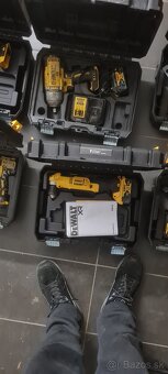 Dewalt - 6