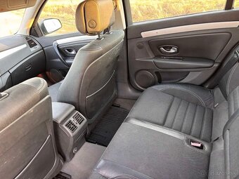 Renault Laguna 3 2.0 dci 110kW r.v. 2009 - 6