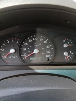 Kia Sorento 2.5 CRDi - 6