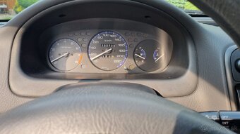 Honda Civic 1,5 VTEC LS 84 KW - 6