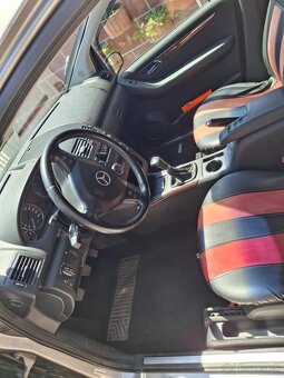 Mercedes A 180 - 6