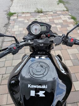 Kawasaki Z750 - 6