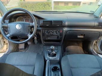 Volkswagen Passat - 6