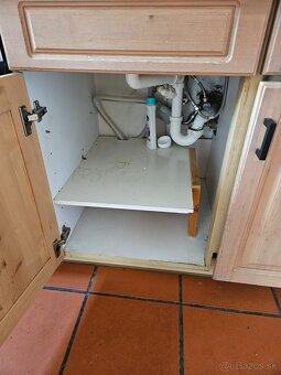 Masívna kuchynská linka z Nemecka so spotrebičmi - 6