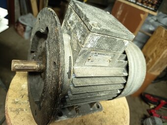 predám rôzne elektromotory.... - 6