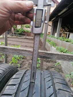 Letné pneumatiky 215 /35 r 18 - 6