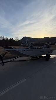Predám rybársky hliníkový čln Polar craft 180PB - 6