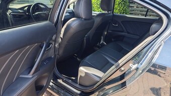 Toyota Avensis 2.0i Valvematic CVT - 6