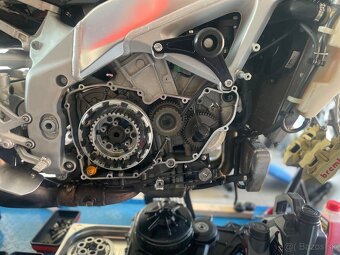 APRILIA RSV4 1000 R - 6